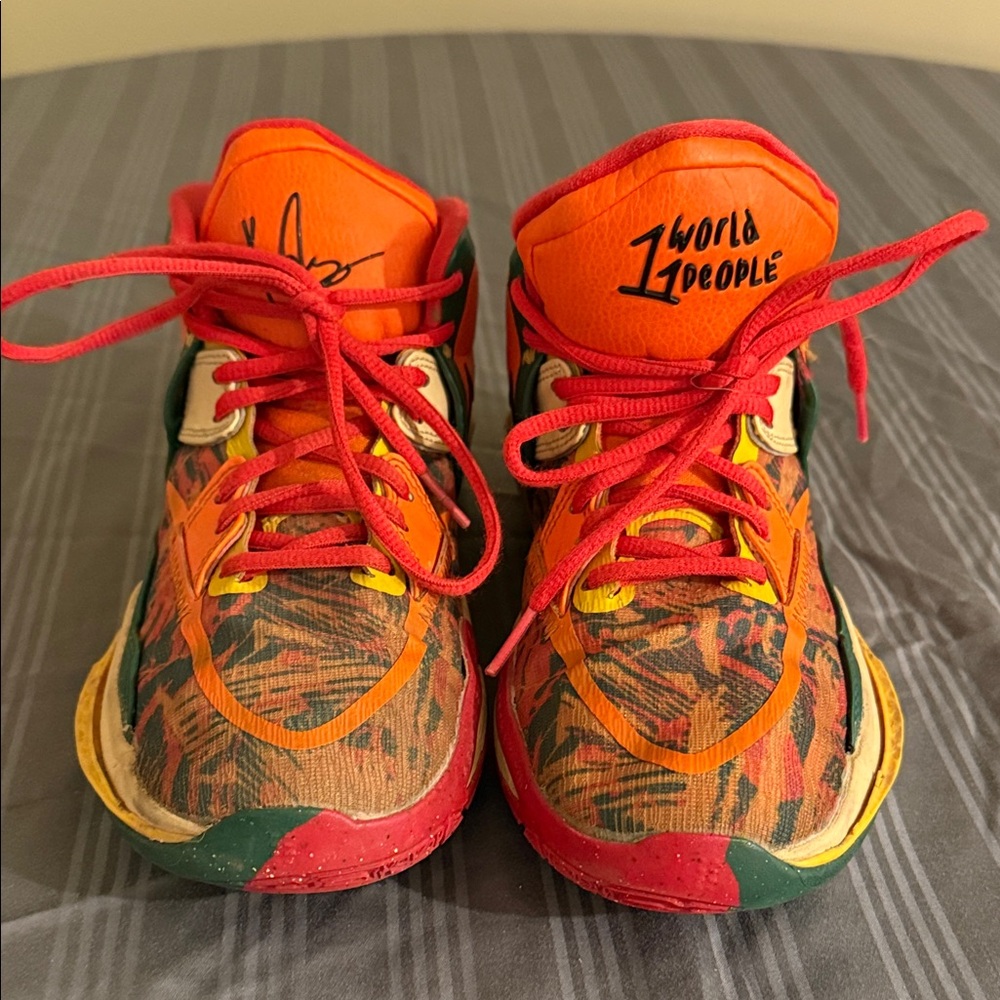 Nike Kyrie 7 Infinity 1World 1People